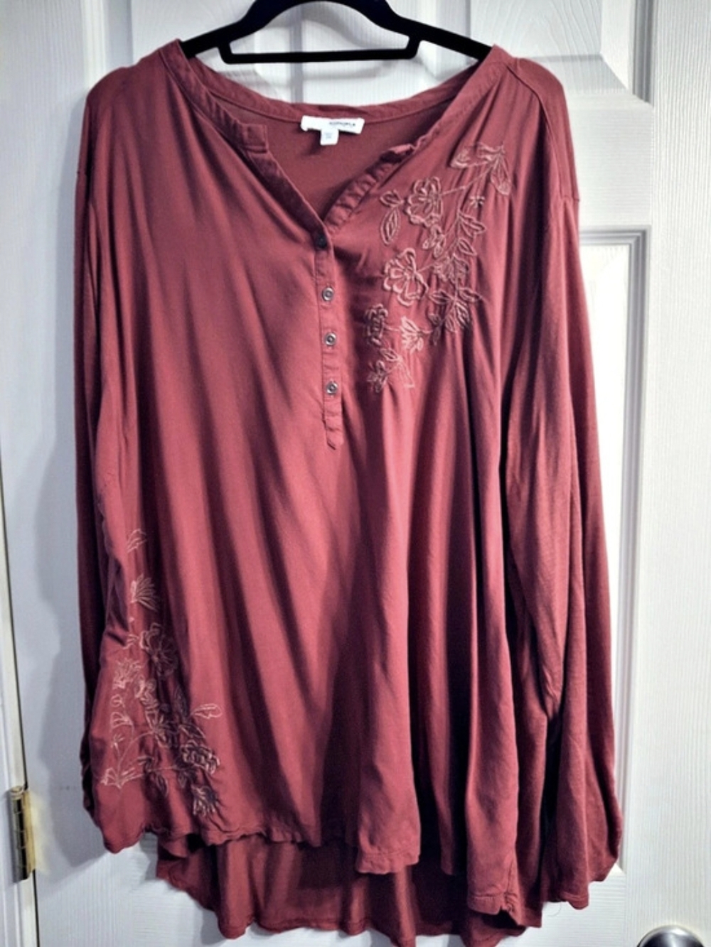 Sonoma Goods For Life Embroidered Long Sleeve Tunic in Red, 2x